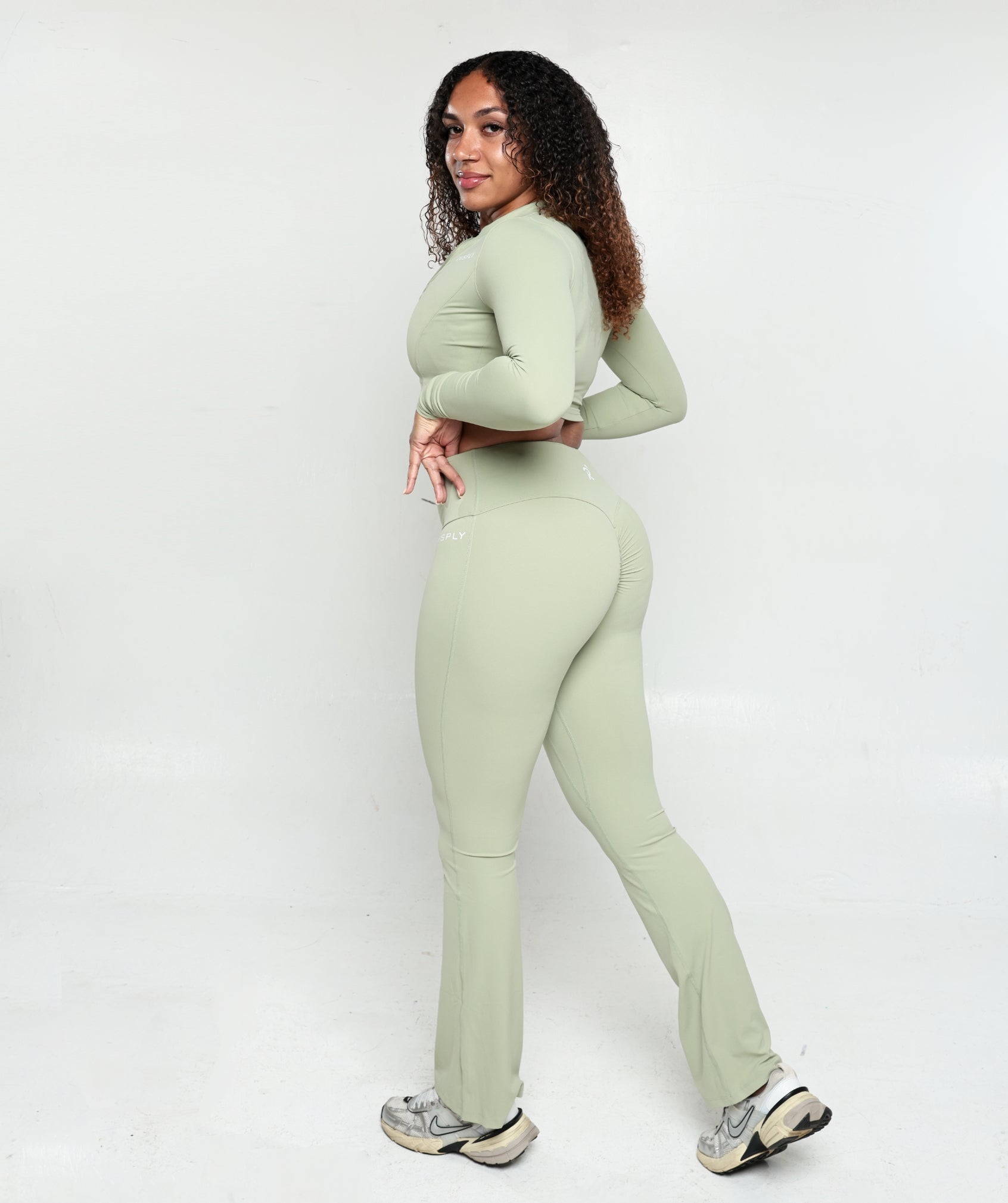 Serene Flare LEGGINGS - sage green-2