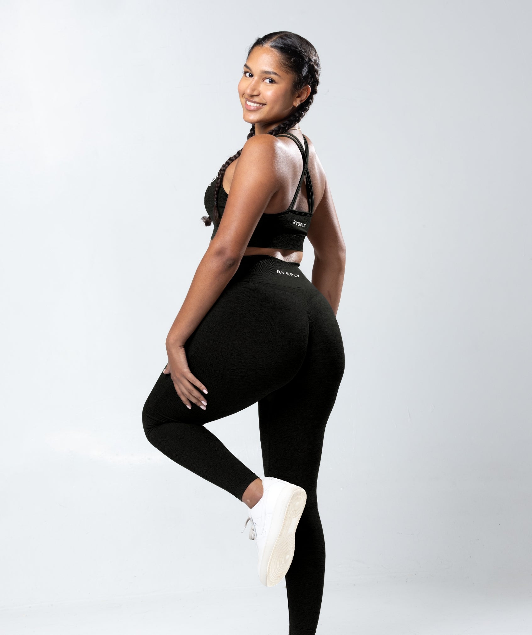 CORE SPORT BRA - BLACK-3